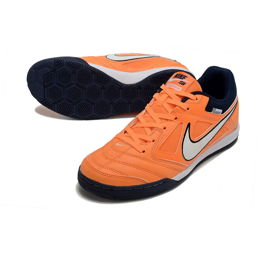 Chuteira Futsal Nike SB Gato IC | Colaboração Supreme