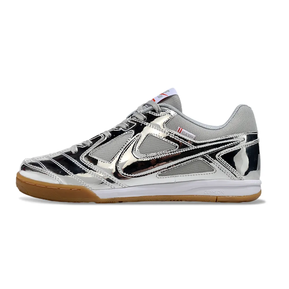 Chuteira Futsal Nike | Supreme SB Gato Prata