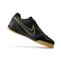Chuteira Futsal Supreme x Nike SB Gato | Preta e Dourada - imagem 2