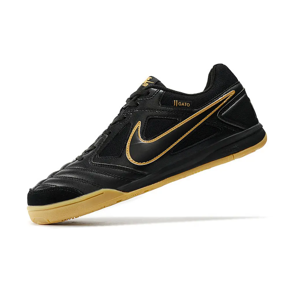 Chuteira Futsal Supreme x Nike SB Gato | Preta e Dourada