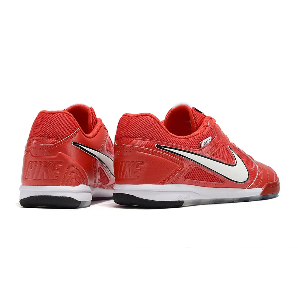 Chuteira Futsal Nike Supreme SB Gato IC Vermelha, Branca e Preta