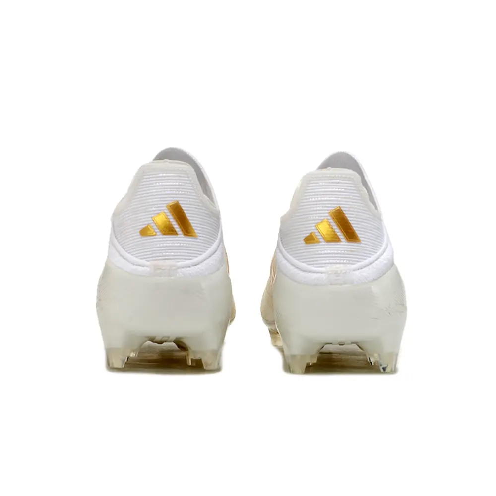 Chuteira Infantil Campo Adidas F50 Branca Dourada | Conforto e estilo