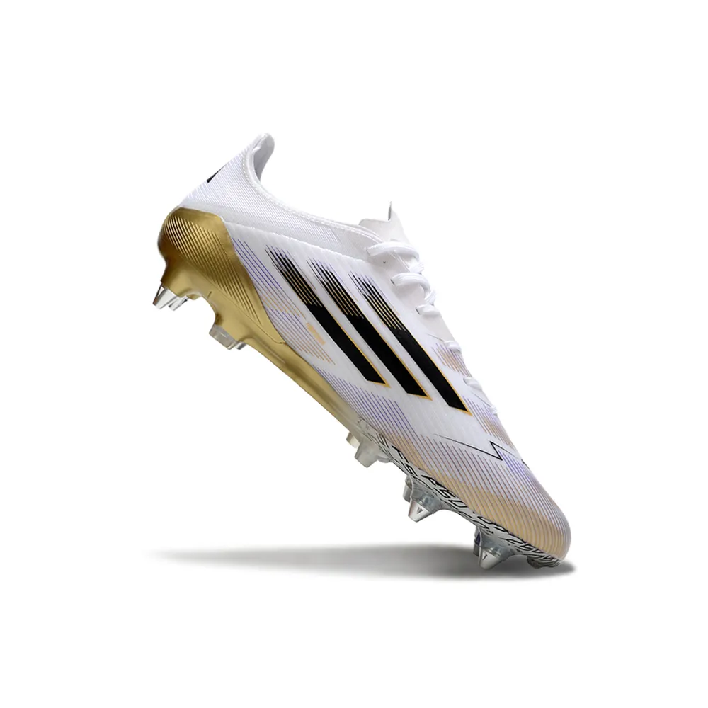 Chuteira Campo Adidas F50 Ponta de Alumínio | Alta Performance