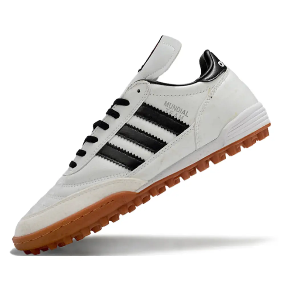 Chuteira Society Adidas | Conforto e Durabilidade