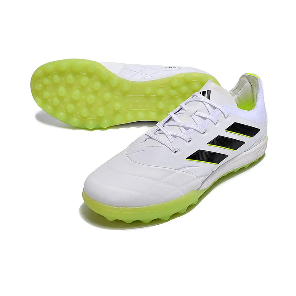 Chuteira Society Adidas Copa Pure | Leve e confortável