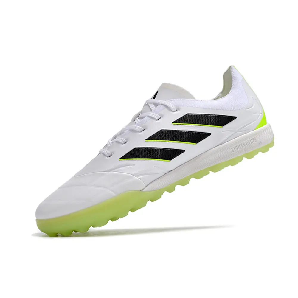 Chuteira Society Adidas Copa Pure | Leve e confortável