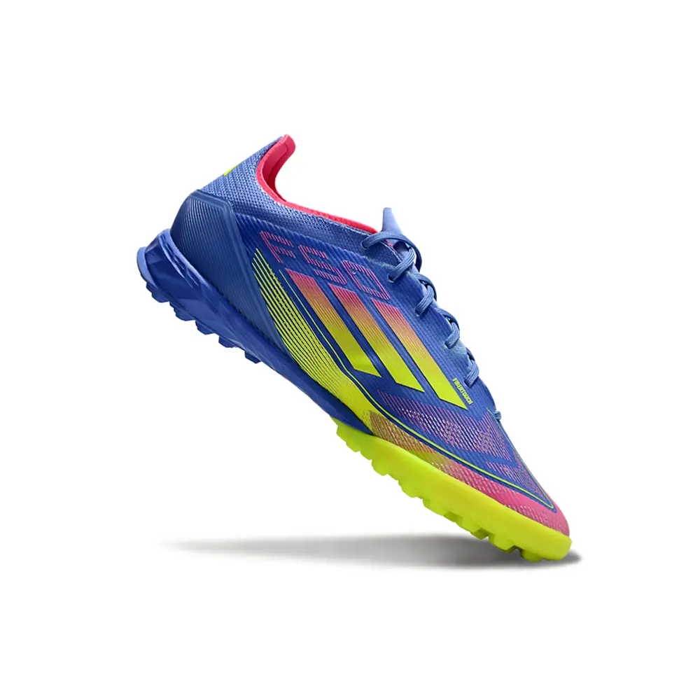Chuteira Society Adidas F50 TF | Azul, Verde e Rosa