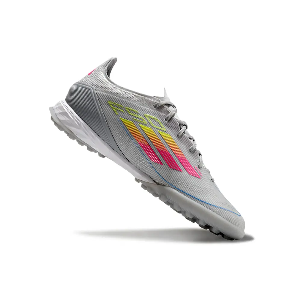 Chuteira Society Adidas F50 TF Cinza | Velocidade e Controle