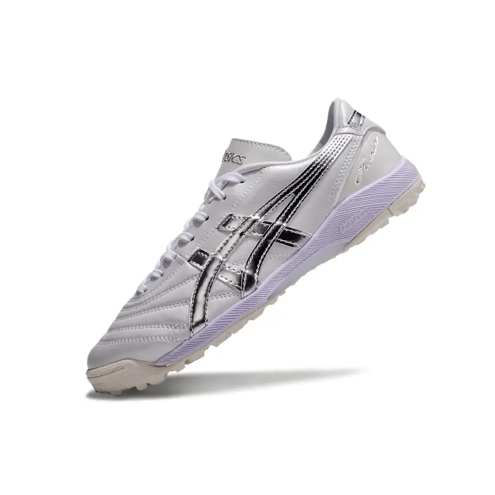 Chuteira Society Asics TF | Performance e Design