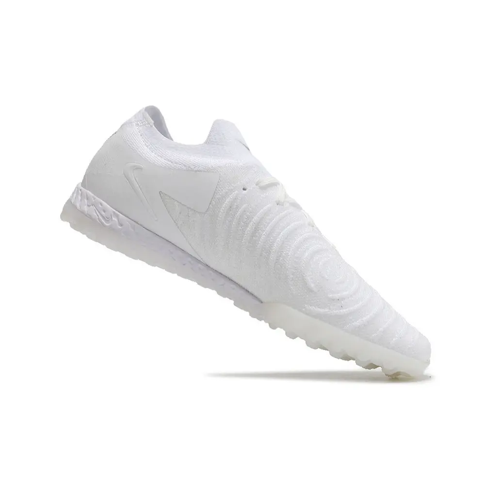 Chuteira Society Nike Phantom GX 2 Elite TF | Estilo e Desempenho