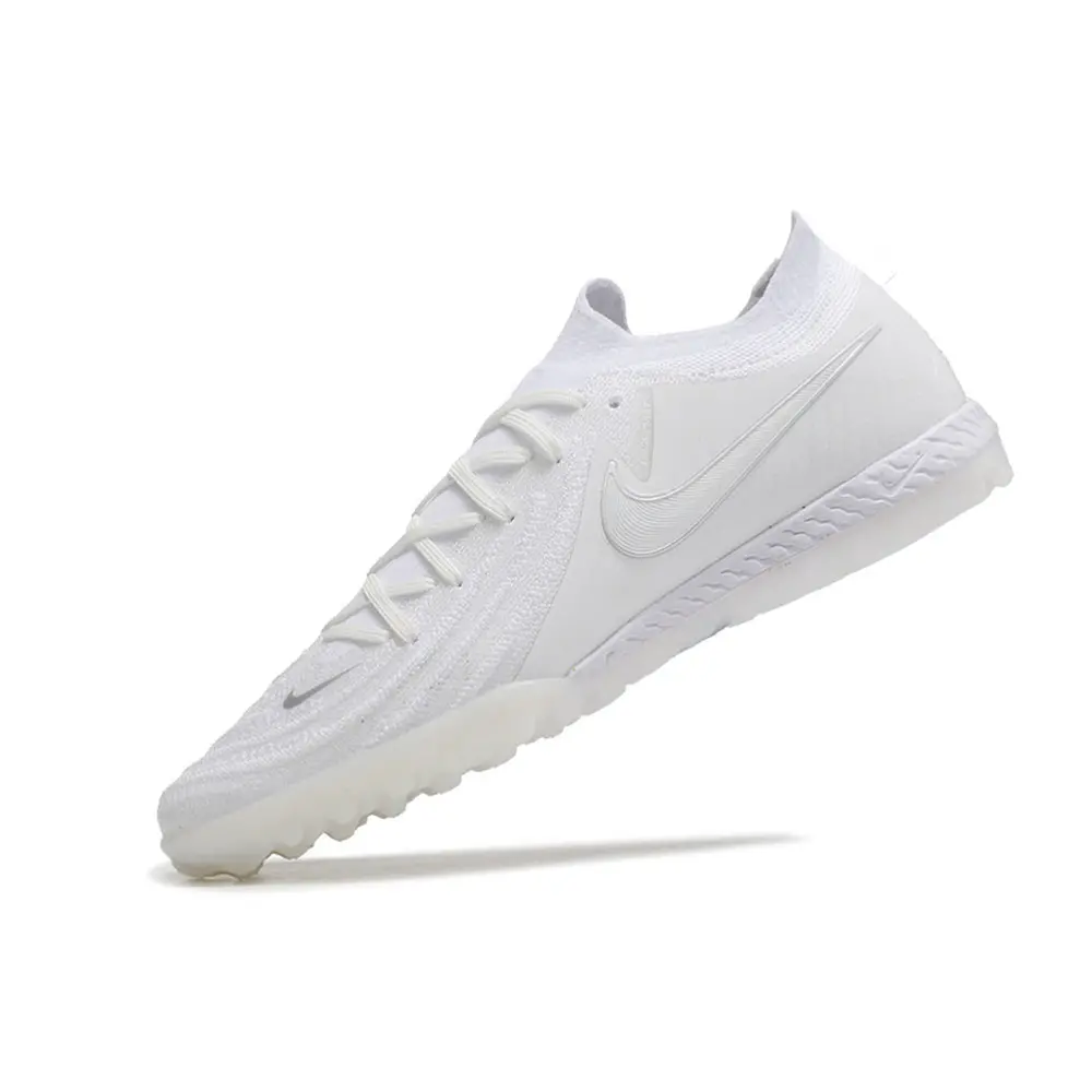 Chuteira Society Nike Phantom GX 2 Elite TF | Estilo e Desempenho