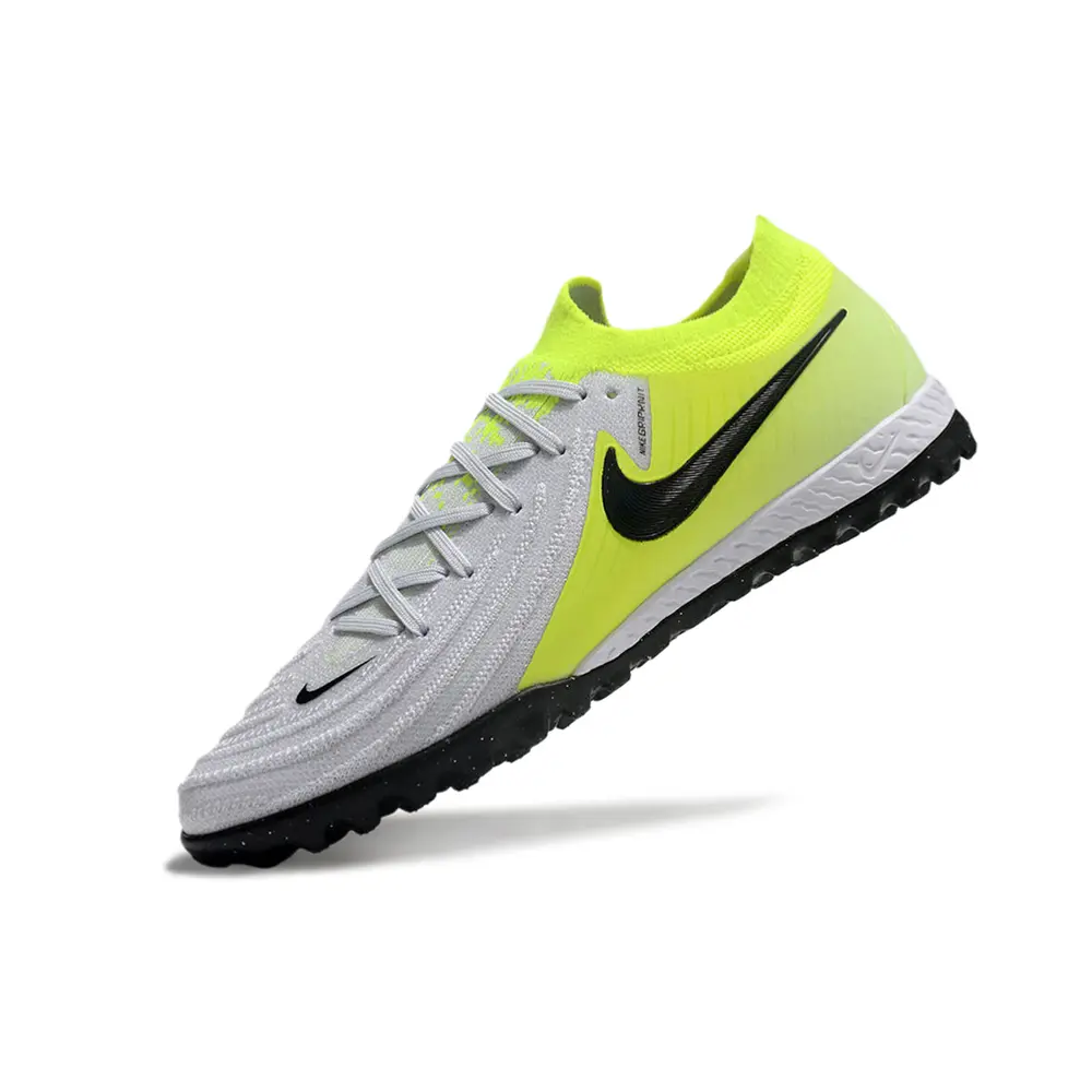 Chuteira Society Nike Phantom GX Elite TF | Precisão e Toque