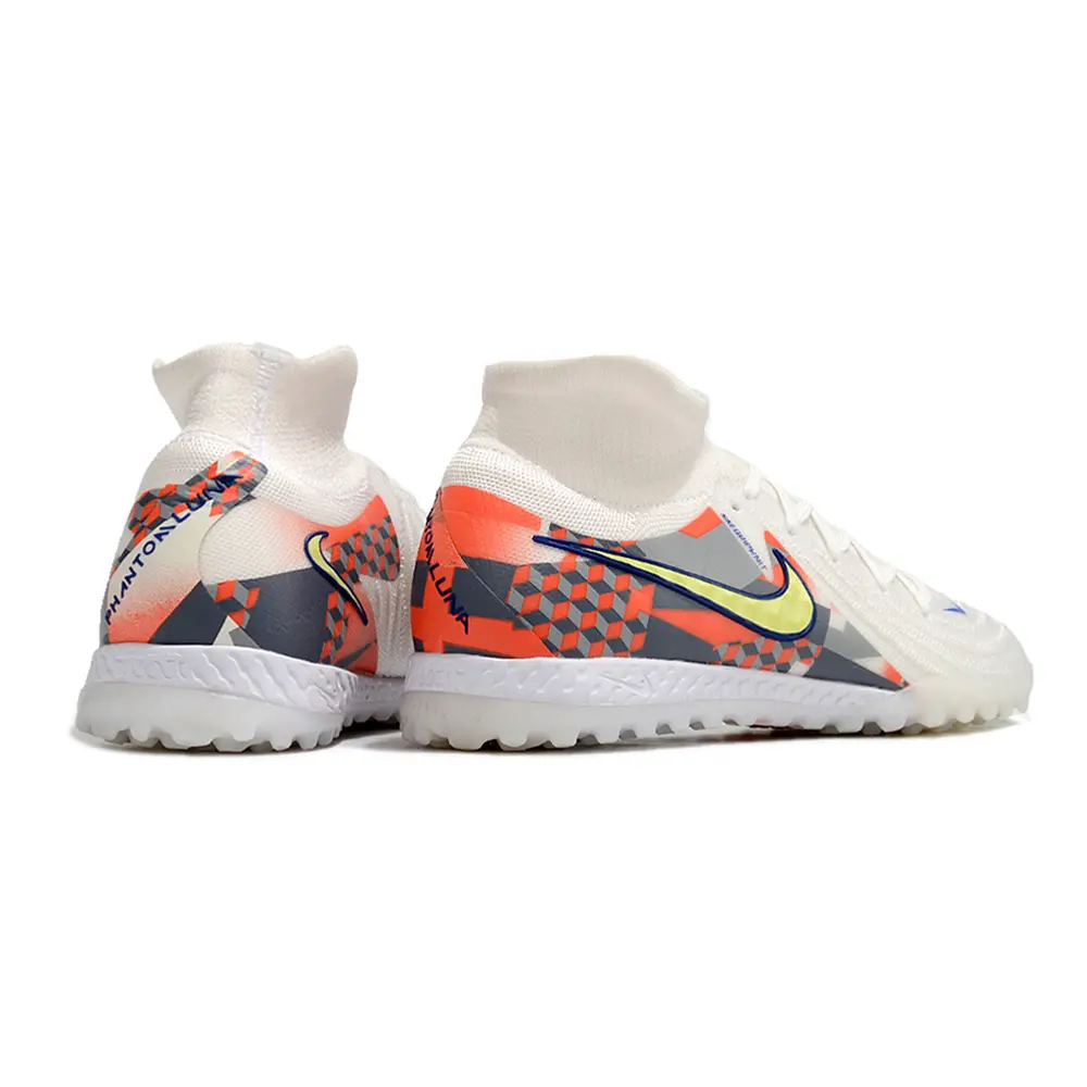 Chuteira Nike Phantom Luna 2 Elite TF | Performance e Estilo