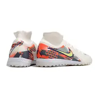 Chuteira Nike Phantom Luna 2 Elite TF | Performance e Estilo - imagem 3