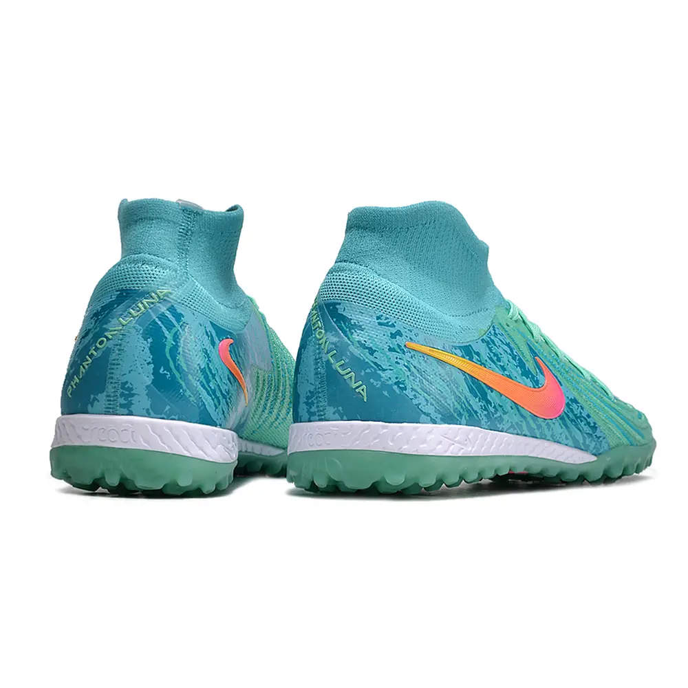 Chuteira Society Nike Phantom Luna Elite TF | Tração Superior