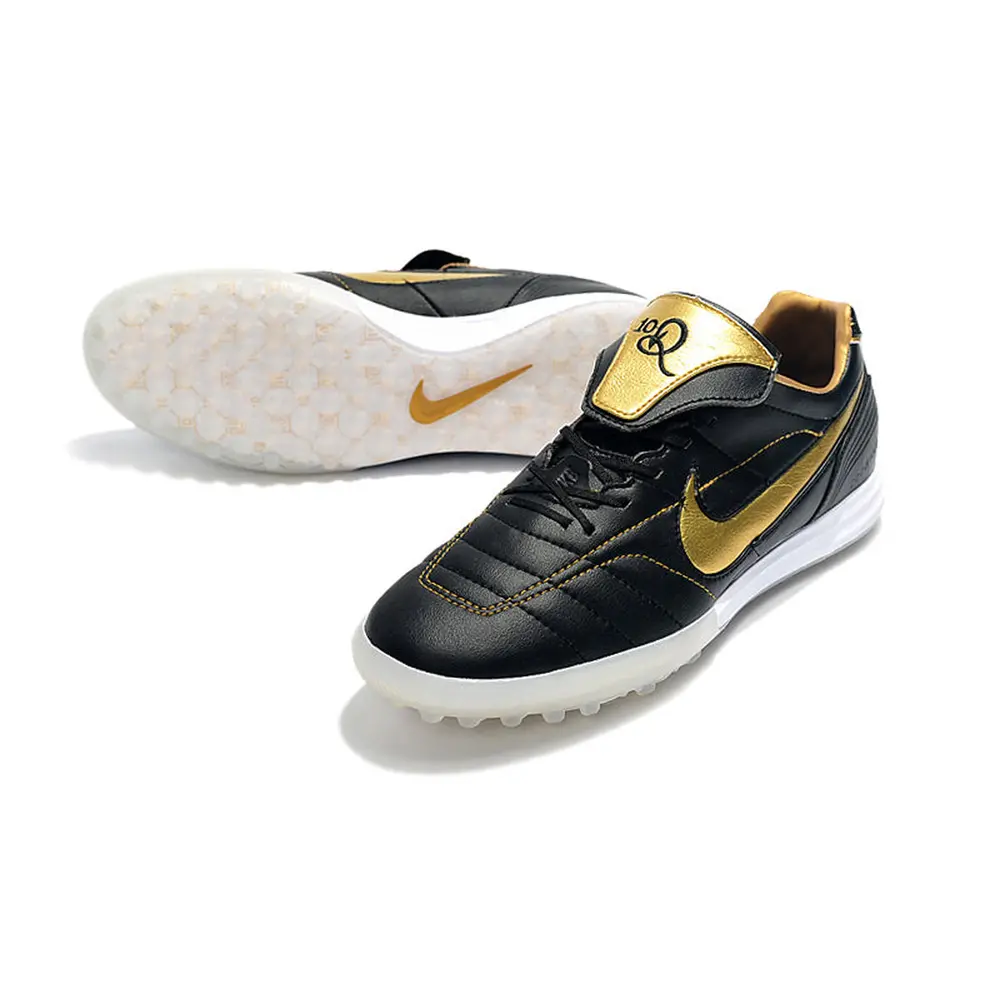 Chuteira Nike Retrô Tiempo Legend 7 Elite TF Preto e Dourado R10