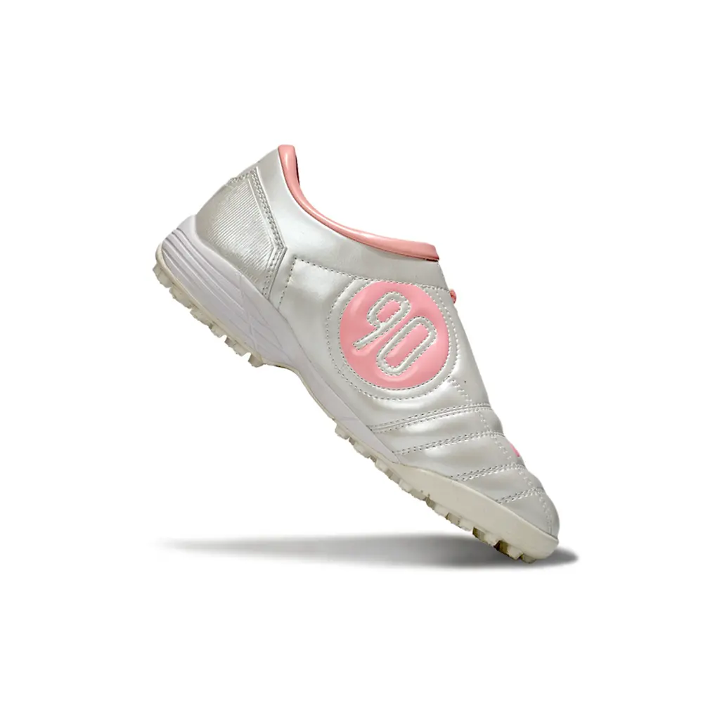 Chuteira Society Nike Total 90 TF Branco e Rosa | Leveza