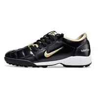 Chuteira Nike Total 90 TF - Desempenho e estilo - imagem 1