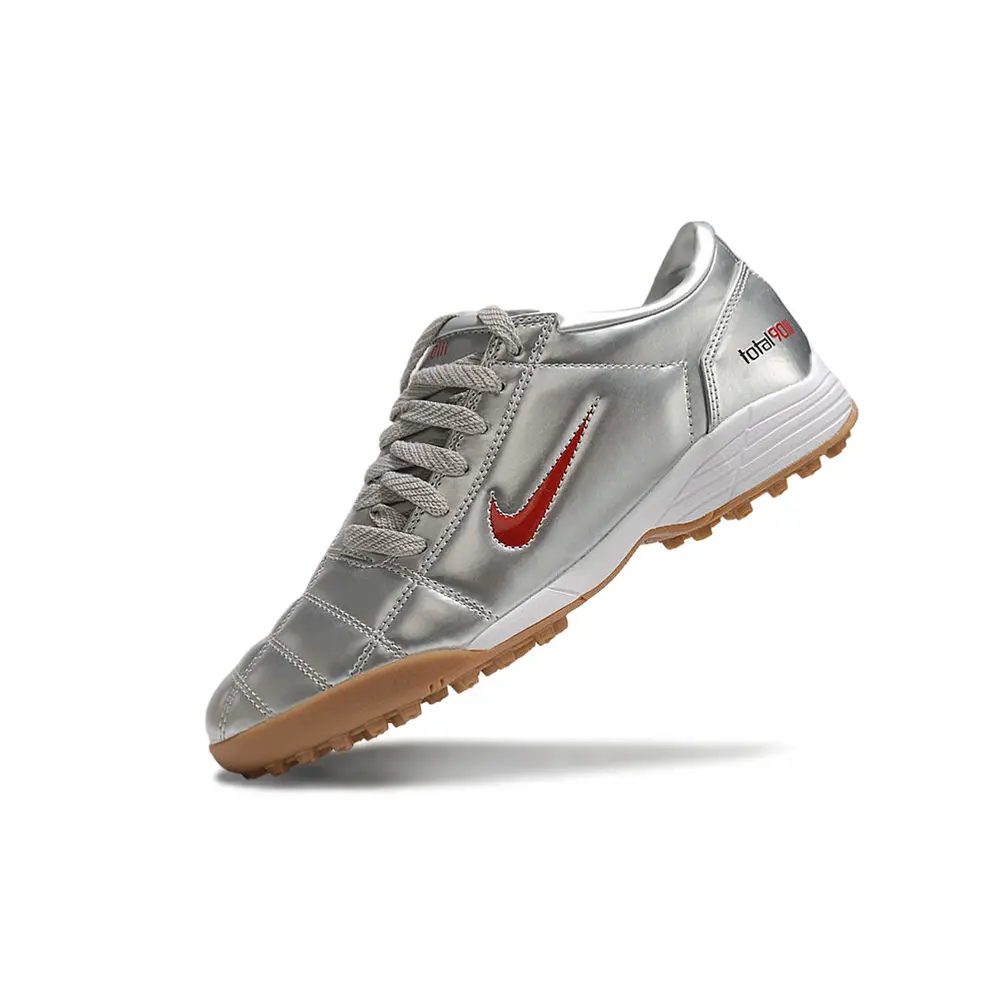Chuteira Society Nike Total 90 TF | Conforto e Durabilidade