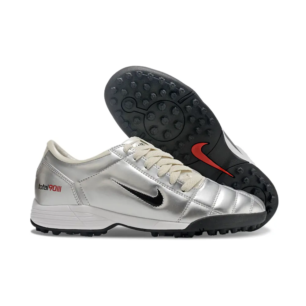 Chuteira Society Nike Total 90 TF | Prata e Creme Sofisticado