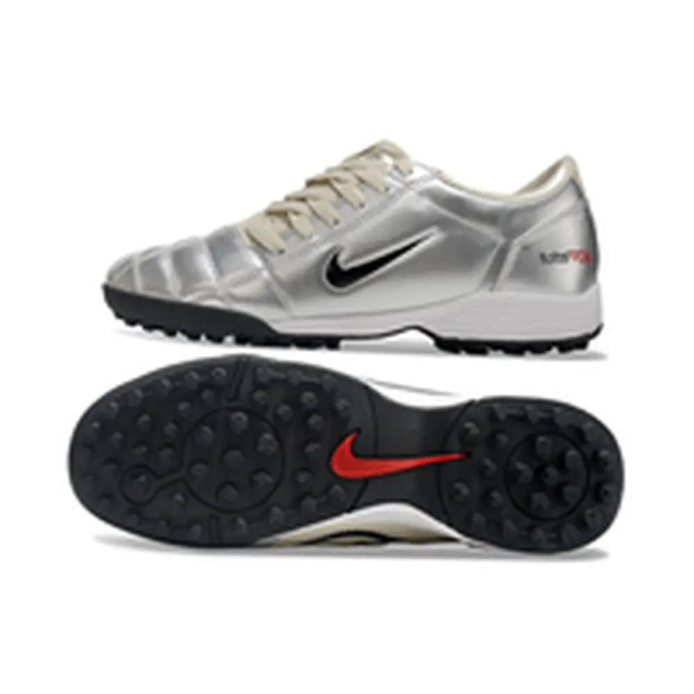 Chuteira Society Nike Total 90 TF | Prata e Creme Sofisticado