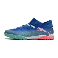 Chuteira Society Puma Future 7 TF - Azul e Rosa Vibrante - imagem 1