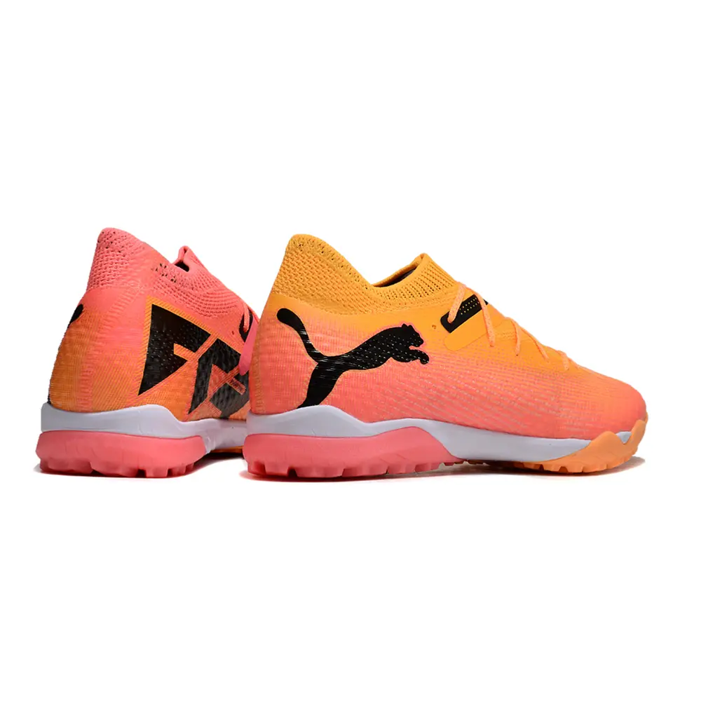 Chuteira Puma Future 7 TF – Tração e Conforto Laranja/Rosa