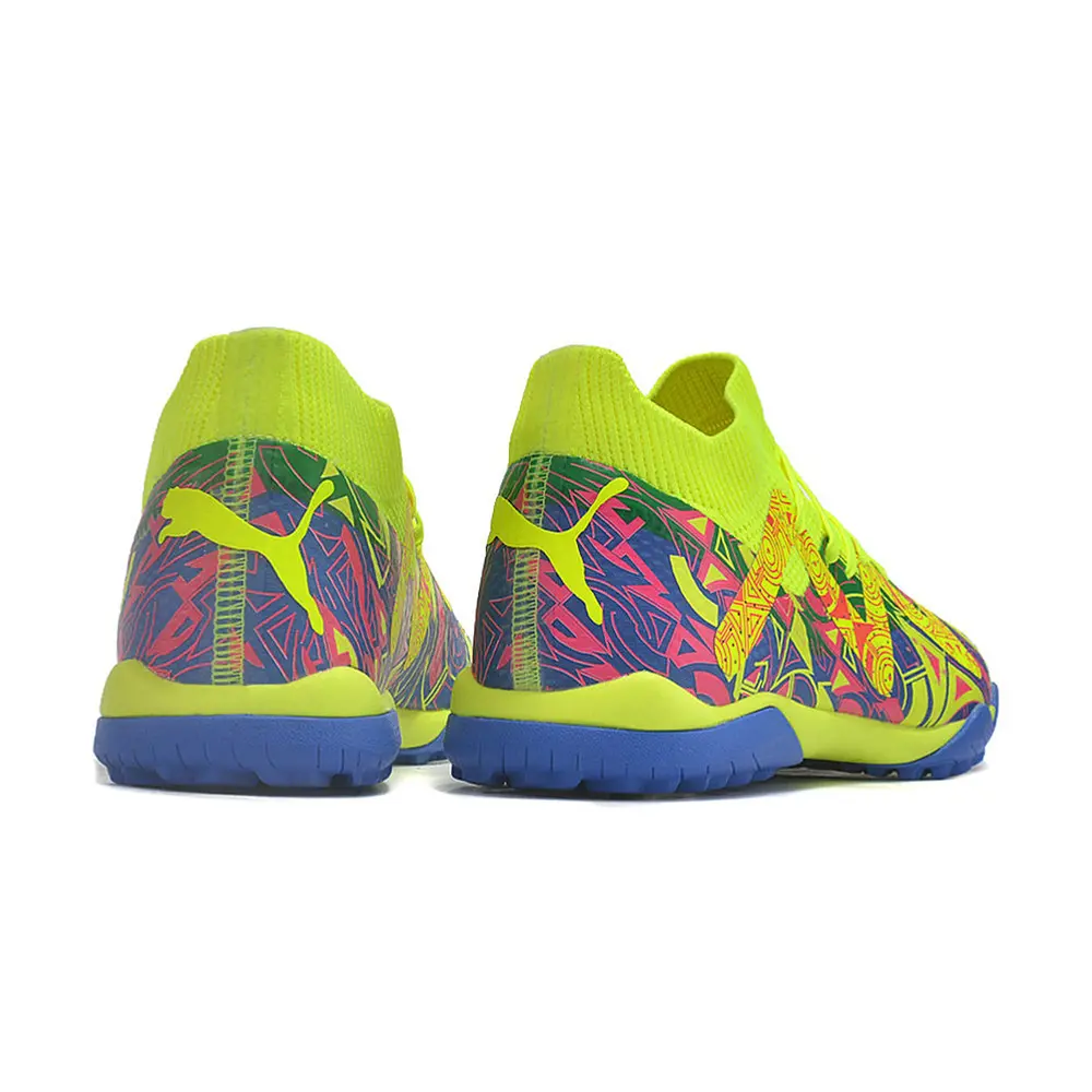 Chuteira Society Puma Future Ultimate TF – Verde, Rosa, Azul