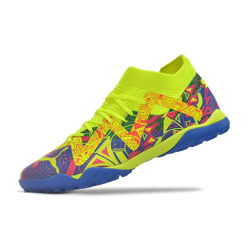 Chuteira Society Puma Future Ultimate TF – Verde, Rosa, Azul