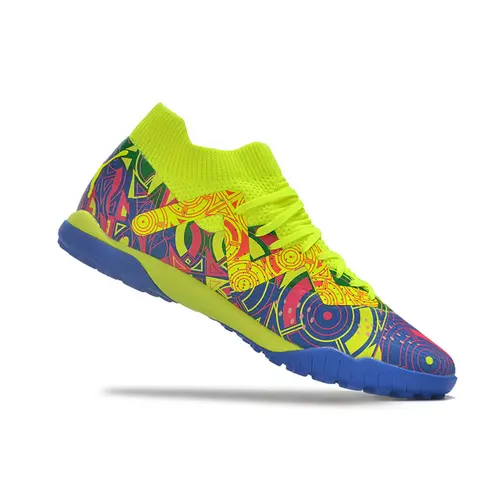 Chuteira Society Puma Future Ultimate TF Verde, Rosa e Azul 