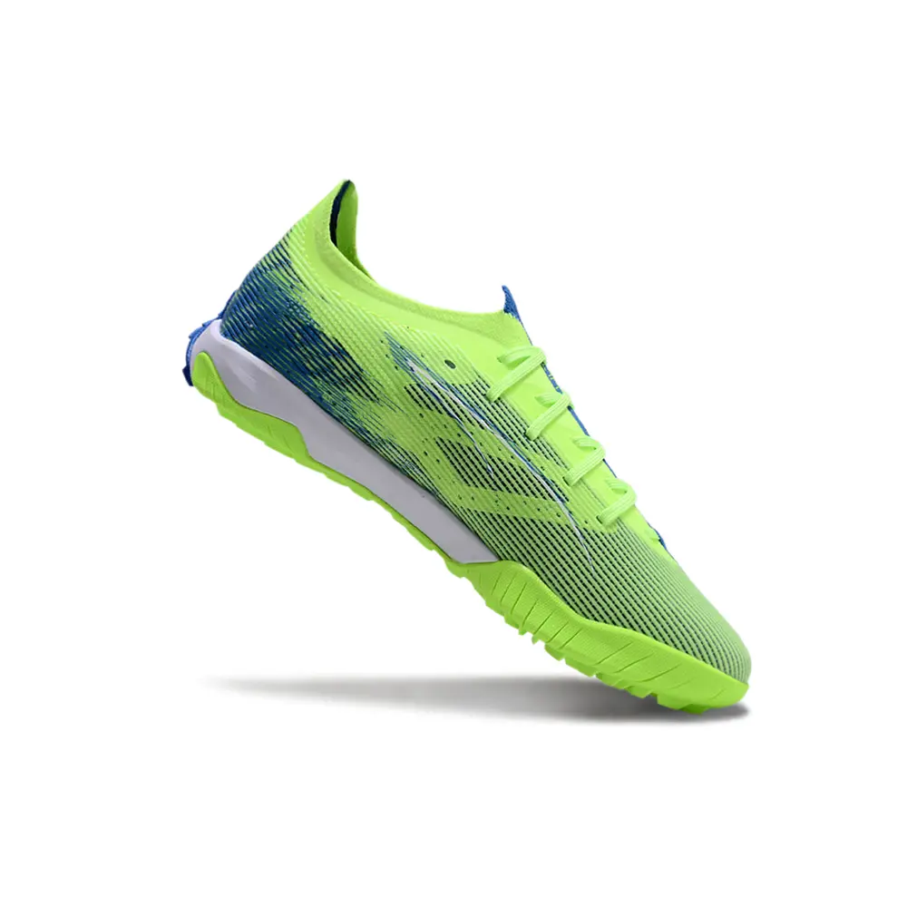 Chuteira Society Puma Ultra 5 | Agilidade e Estilo
