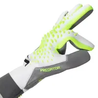Luva de Goleiro Adidas Predator Accuracy | Aderência Superior - imagem 2