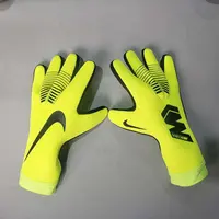 Luva de Goleiro Nike Mercurial Touch Elite | Proteção Total - imagem 1