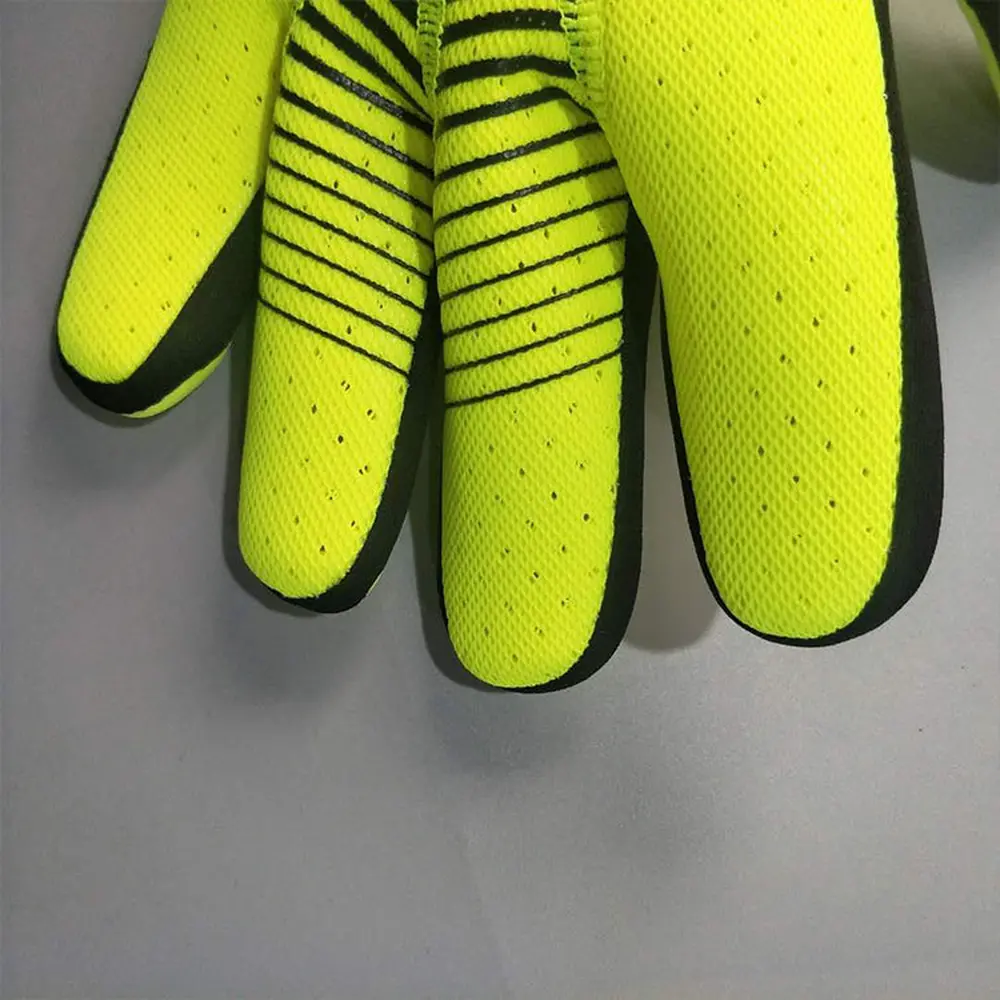 Luva de Goleiro Nike Mercurial Touch Elite | Proteção Total