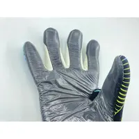 Luva de Goleiro Reusch Pure Contact | Aderência e Conforto - imagem 3