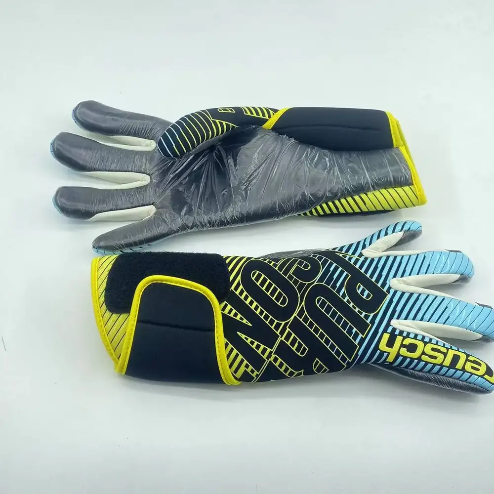Luva de Goleiro Reusch Pure Contact | Aderência e Conforto