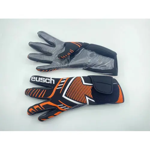 Luva de Goleiro Reusch Pure Contact Laranja e Preto