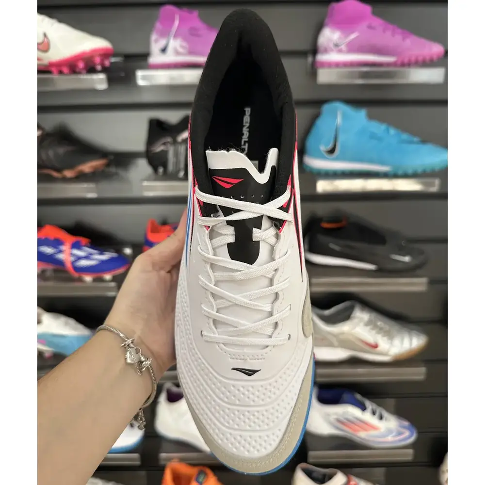 Chuteira Futsal Penalty Max 300 | Conforto e Durabilidade