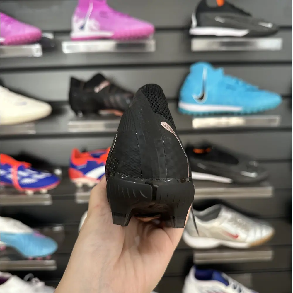 Chuteira Campo Puma Future 7 | Preta e Bronze