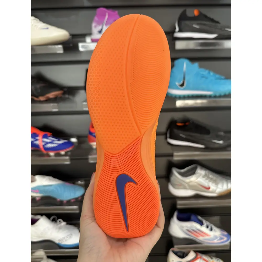 Chuteira Futsal Nike | Tecnologia Lunar e Conforto Máximo