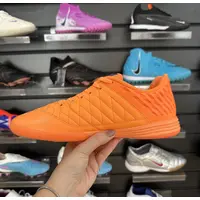 Chuteira Futsal Nike | Tecnologia Lunar e Conforto Máximo - imagem 4