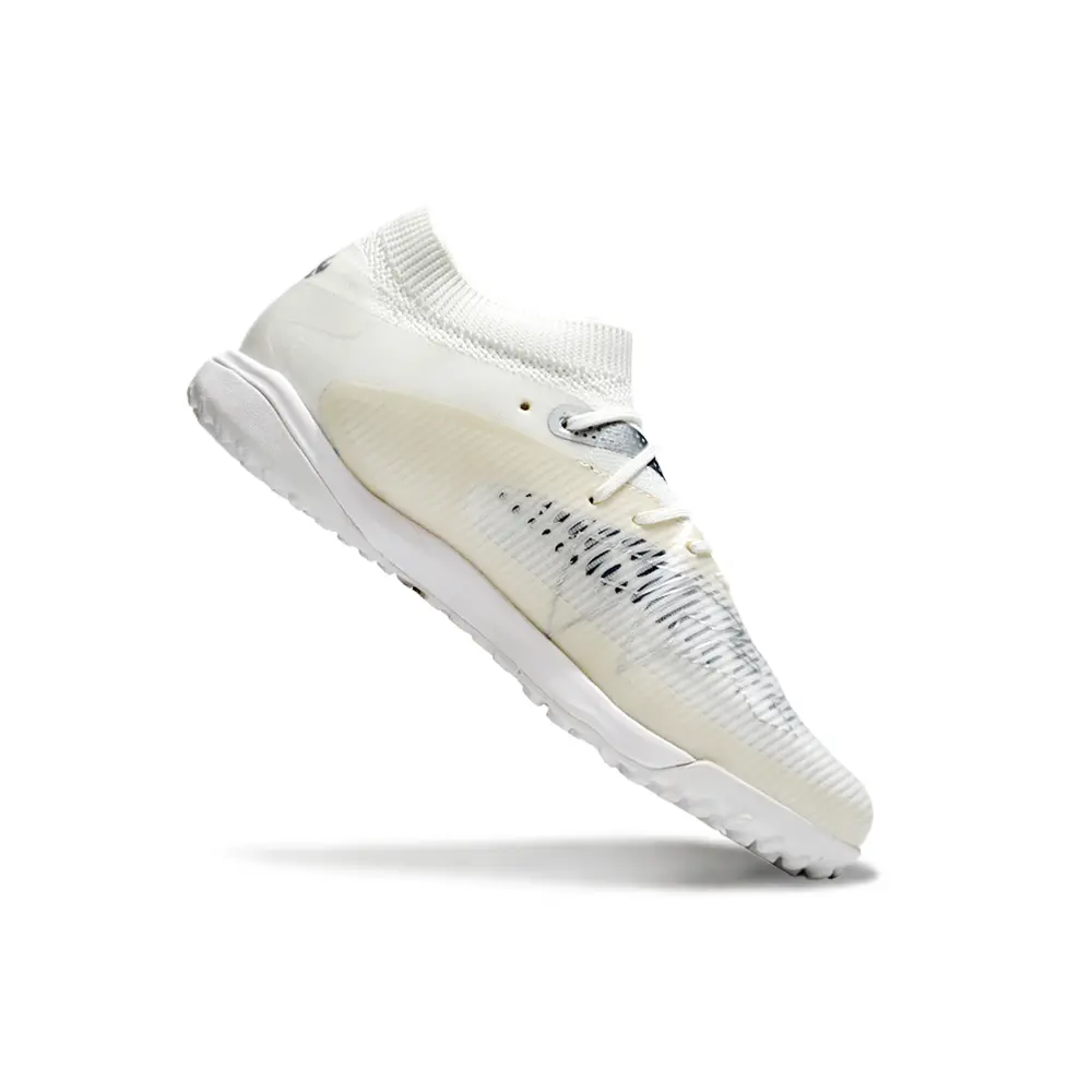 Chuteira Society Puma Future 8 TF Branco | Conforto e Controle