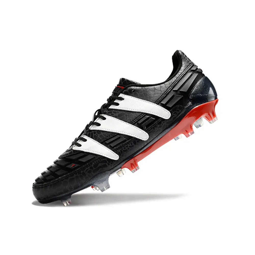 Chuteira Campo Adidas Predator Accelerator FG | Controle e Estilo