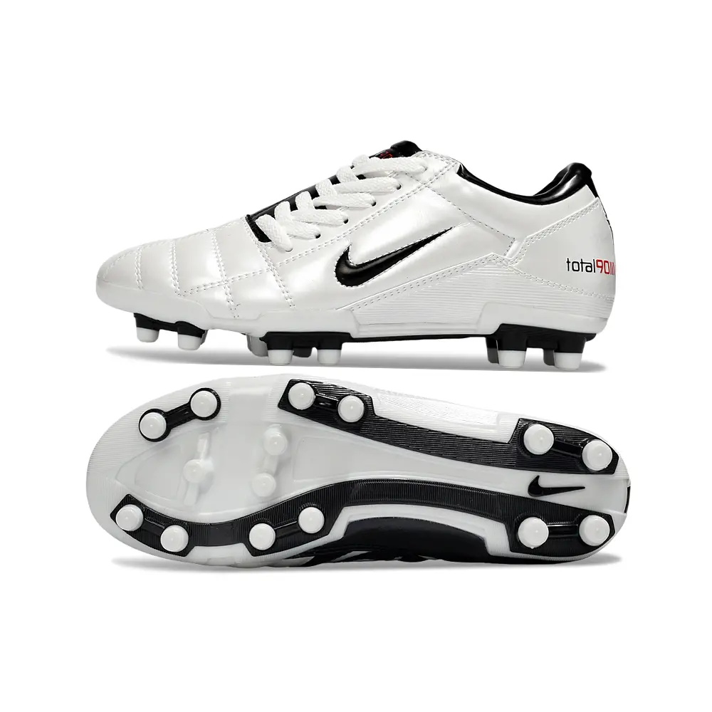 Chuteira Campo Nike Total 90 FG | Branco e Preto