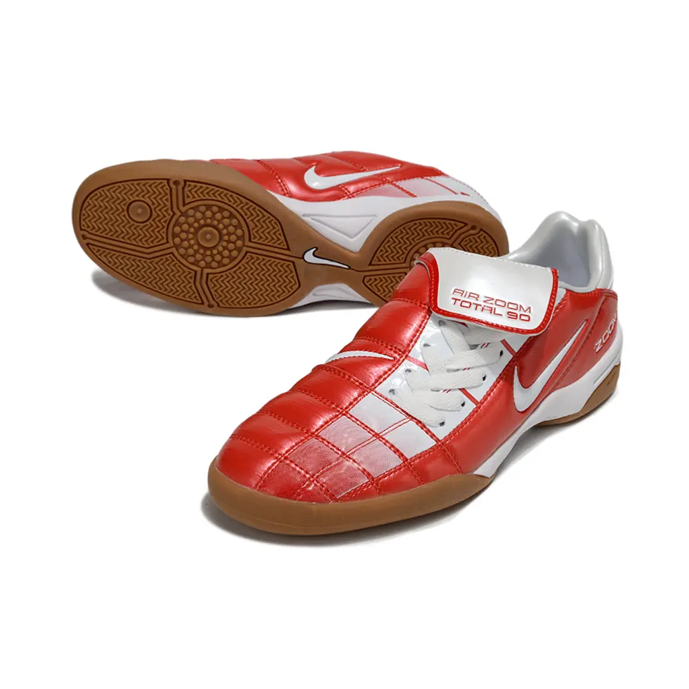 Chuteira Nike Total 90 IC | Conforto, Controle e Estilo
