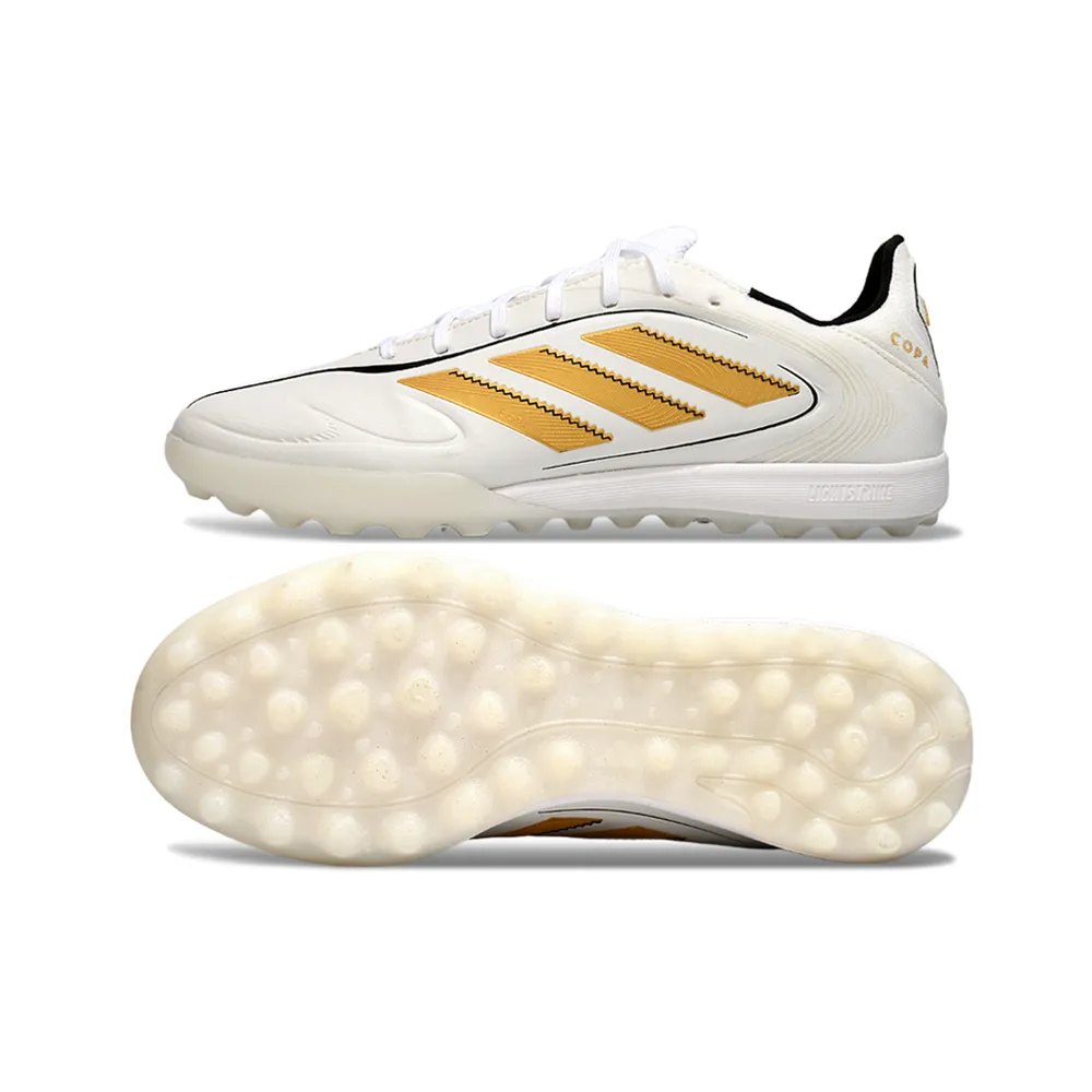 Chuteira Society Adidas | Conforto imediato e controle