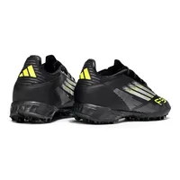 Chuteira Society Adidas | Visual agressivo e tecnológico - imagem 6