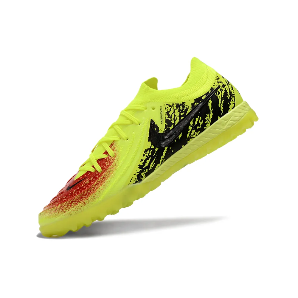 Chuteira Society Nike Phantom GX 2 Elite TF | Desempenho Ágil