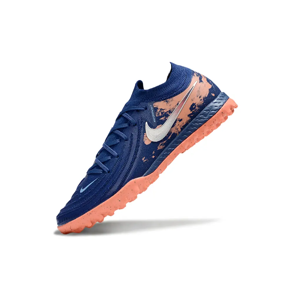 Chuteira Society Nike Phantom GX 2 Elite TF | Visão e Controle