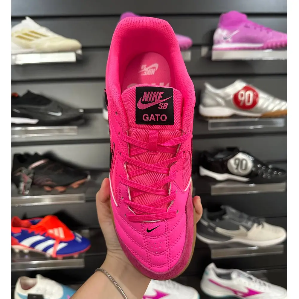 Chuteira Futsal Nike Supreme SB Gato IC Rosa e Preto